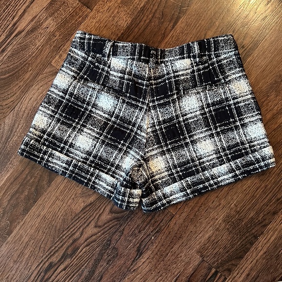 MNG Black & White Cuffed Shorts 100% Cotton - Picture 9 of 10